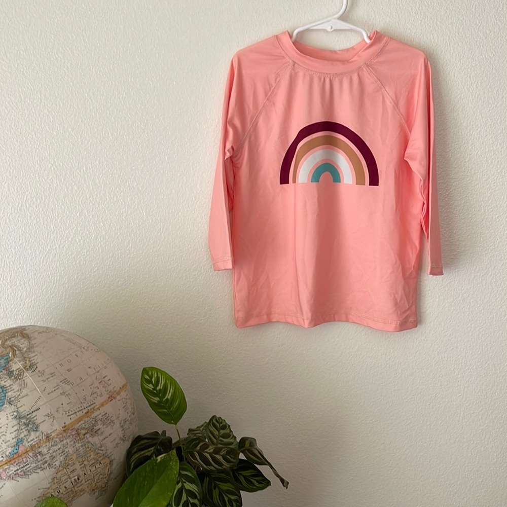 Feather 4 Arrow Rashguard